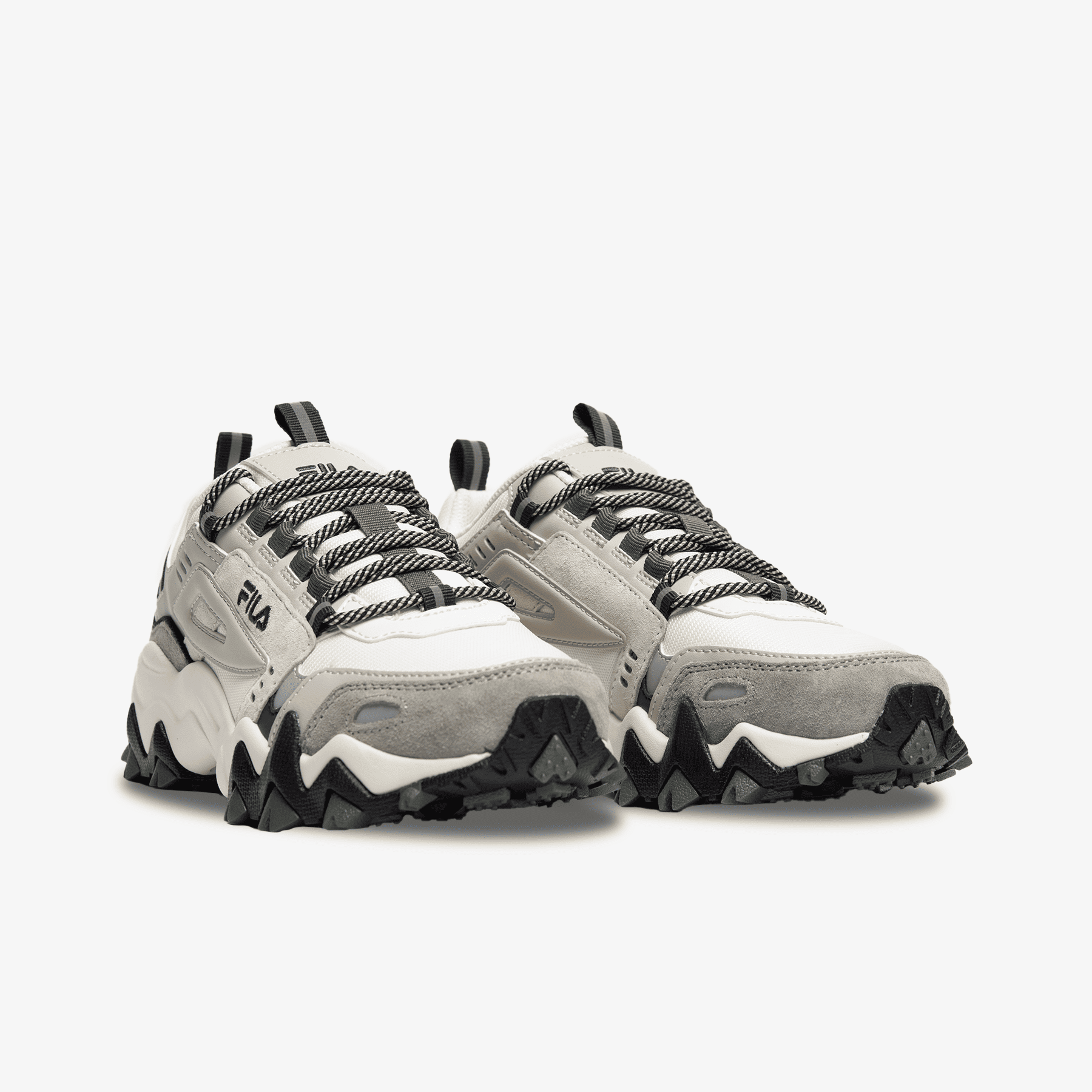 Tenis Fila Oakmont TR V2 Mujer